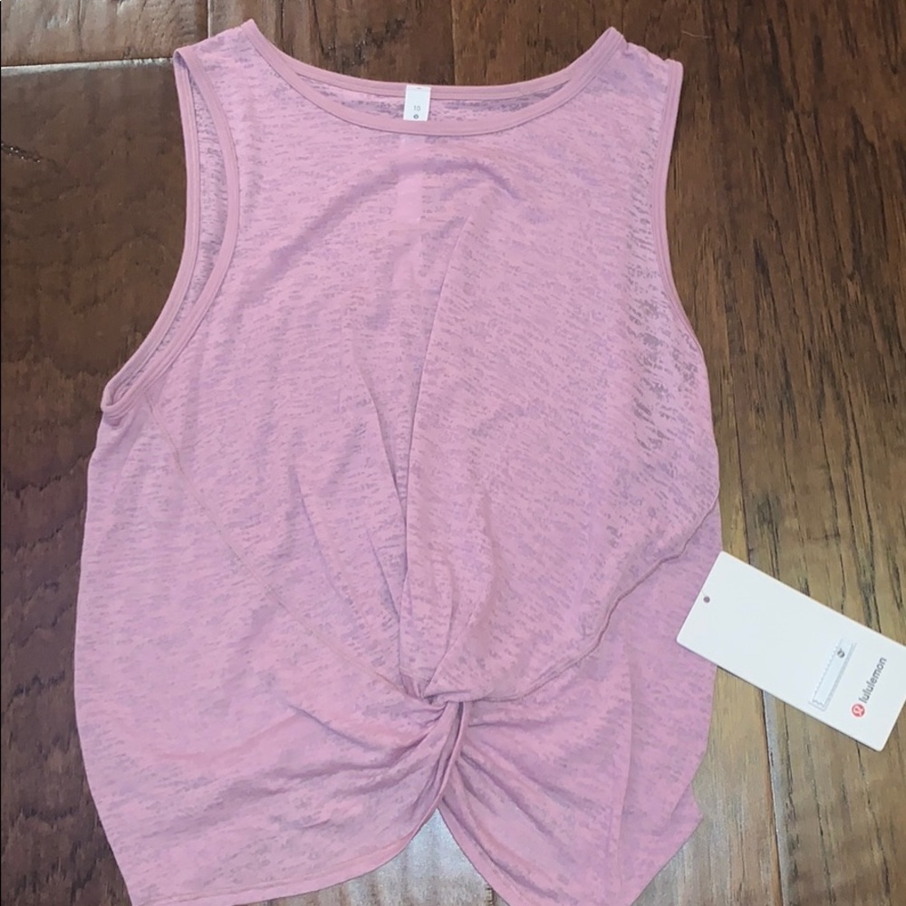 lululemon tank